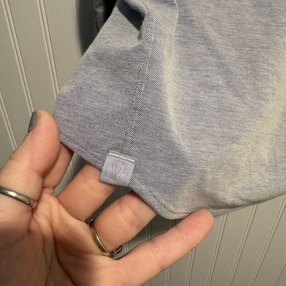 Lululemon Commission Long Sleeve Button Up Qwick Oxford Harbor Blue Mens Large - Picture 6 of 6
